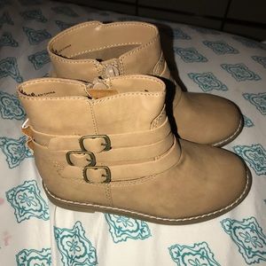 Girls Boots